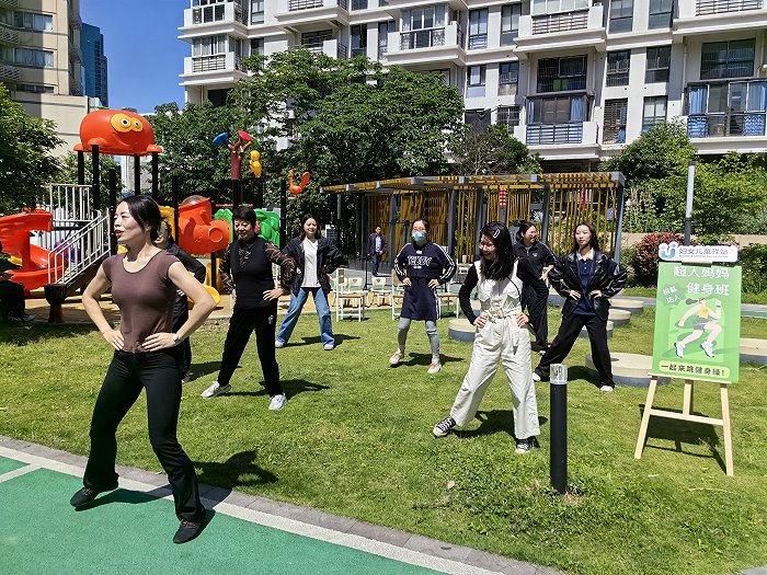 草遛社区2016最新地址一二三